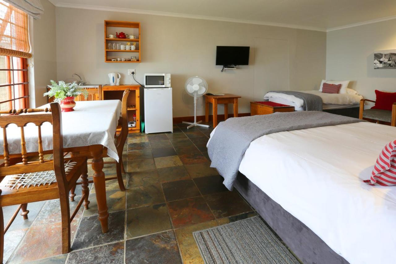33 Berg Selfcatering Hotel Swellendam Exterior photo